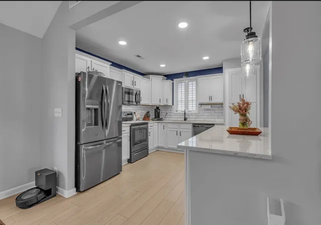 Photo 4 of Single family home for sale at 1589 Hedgewood Rd, Clarksville, TN 37042 | MLS# 3512863 | Listing updated on 2026-09-16