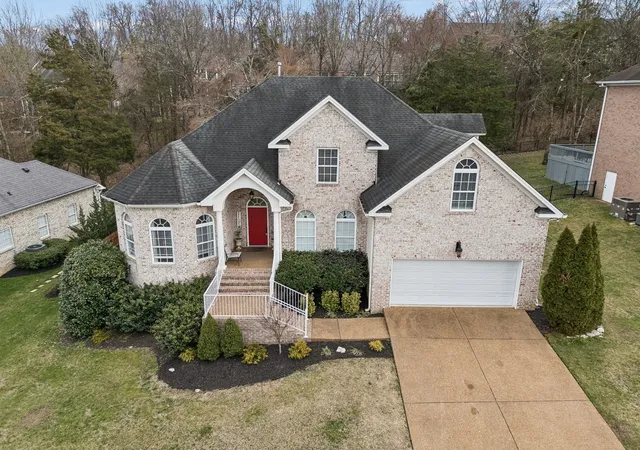 Photo 4 of Single family home for sale at 106 Buckhead Ct, Brentwood, TN 37027 | MLS# 3513370 | Listing updated on 2026-09-17