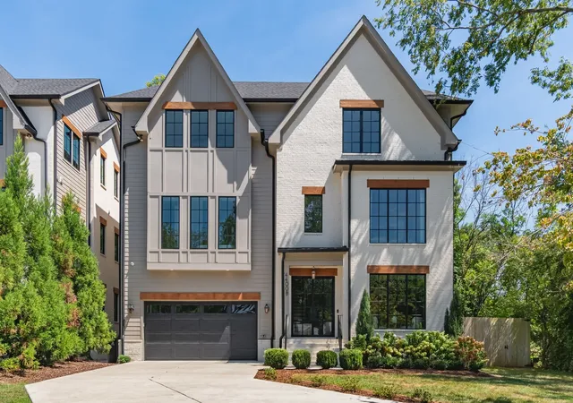 Photo 1 of Single family home for sale at 4400b Lealand Ln, Nashville, TN 37204 | MLS# 3528537 | Listing updated on 2026-09-16