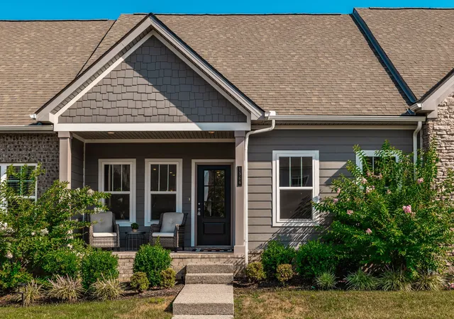 Single family home for sale at 1566 Cedarbrooke Ln, Lebanon, TN 37090 | MLS# 3592879