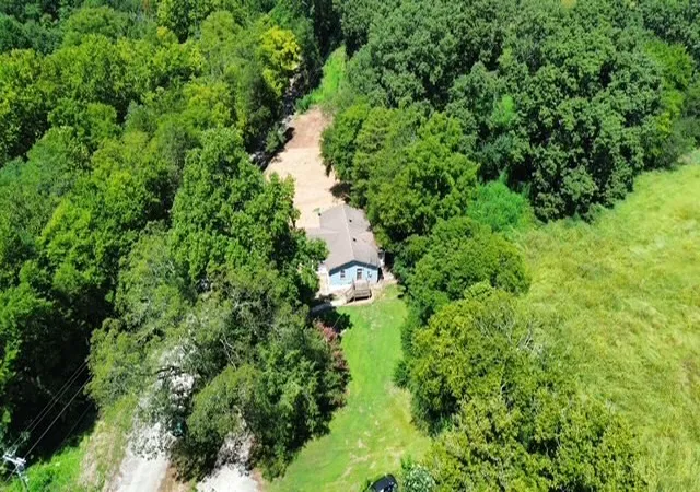 Photo 4 of Single family home for sale at 267 Town Crk Rd, Benton, TN 37307 | MLS# 3516408 | Listing updated on 2026-09-29