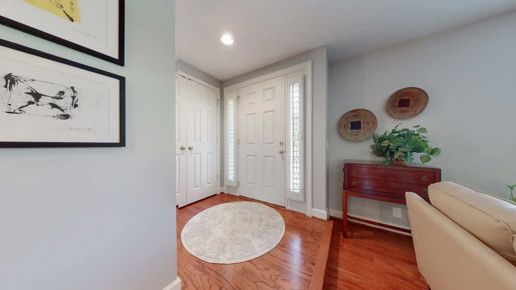 Listing Photo 2 - Condo for sale in 8207 Sawyer Brown Rd located at 8207 Sawyer Brown Rd, Nashville, TN 37221 - Unit #J7