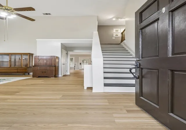 Photo 3 of Single family home for sale at 7313 S Colony Ct, Nashville, TN 37221 | MLS# 3527743 | Listing updated on 2026-09-16