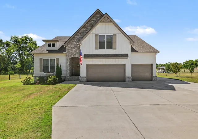 Photo 3 of Single family home for sale at 3701 Rock Springs Midland Rd, Christiana, TN 37037 | MLS# 3527465 | Listing updated on 2026-09-16