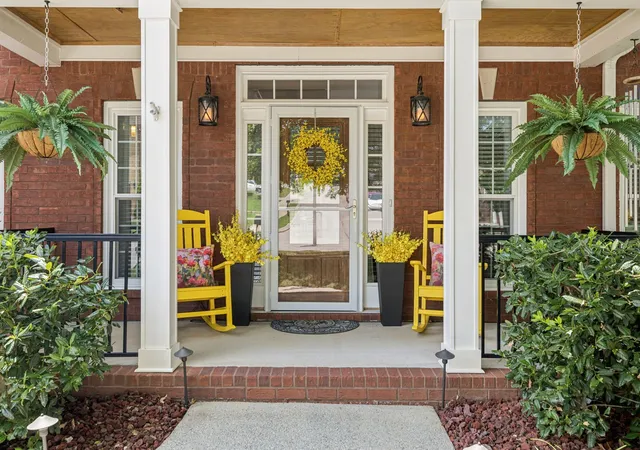 Photo 3 of Single family home for sale at 1011 Red Pepper Rdg, Spring Hill, TN 37174 | MLS# 3527980 | Listing updated on 2026-09-19