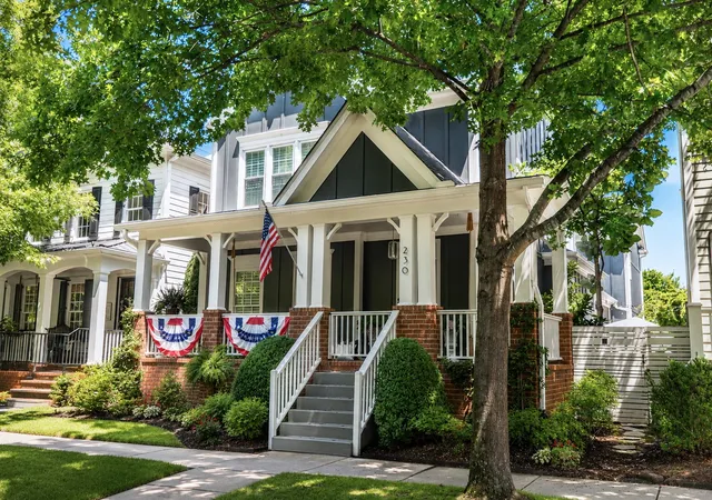 Photo 2 of Single family home for sale at 230 Pearl St, Franklin, TN 37064 | MLS# 3541006 | Listing updated on 2026-09-22