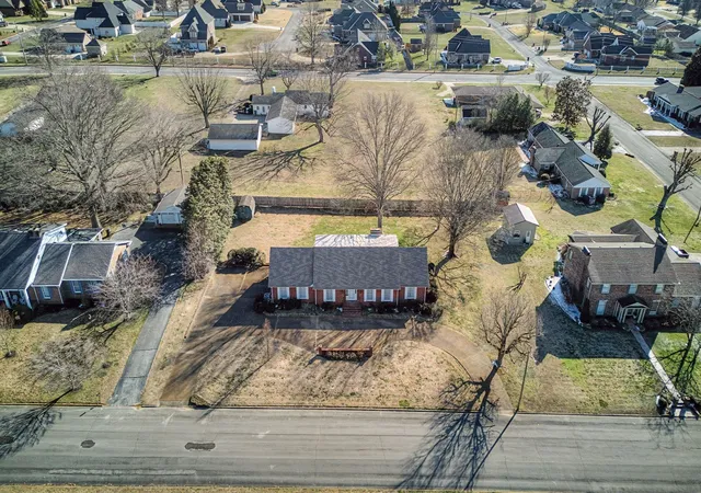 Photo 3 of Single family home for sale at 1206 Toben Ter, Lawrenceburg, TN 38464 | MLS# 3520699 | Listing updated on 2026-09-16