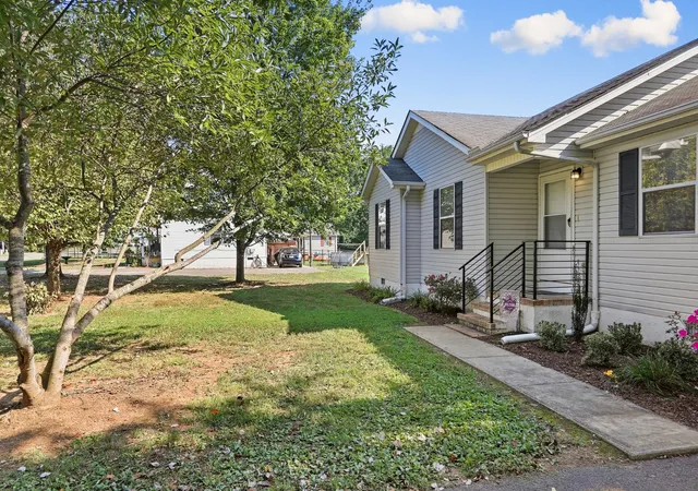 Photo 2 of Single family home for sale at 41 Wedgewood Ct, Mc Minnville, TN 37110 | MLS# 3526433 | Listing updated on 2026-09-17