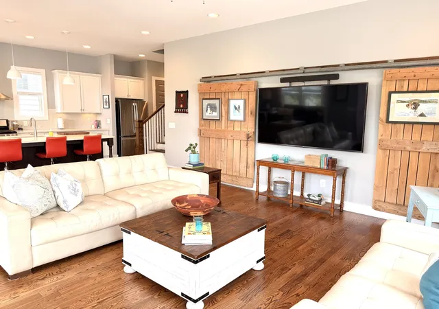 Photo 4 of Single family home for sale at 109C Creighton Ave, Nashville, TN 37206 | MLS# 3527480 | Listing updated on 2026-09-08