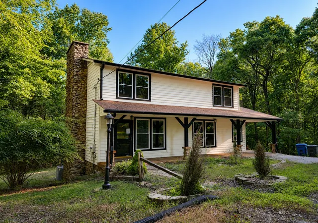 Photo 1 of Single family home for sale at 111 Milton Rd, Dickson, TN 37055 | MLS# 3530921 | Listing updated on 2026-09-16