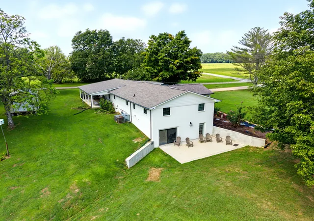 Photo 3 of Single family home for sale at 54 Purcell Rd, Leoma, TN 38468 | MLS# 3529589 | Listing updated on 2026-10-08