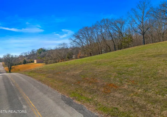 Photo 2 of Land for sale at 312 E Cross Rd, Dandridge, TN 37725 | MLS# 3536089 | Listing updated on 2026-09-18