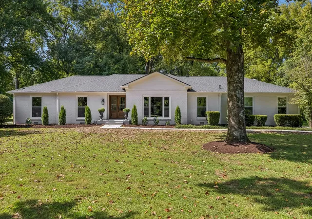 Photo 3 of Single family home for sale at 8113 Warner Rd, Brentwood, TN 37027 | MLS# 3528368 | Listing updated on 2026-09-17