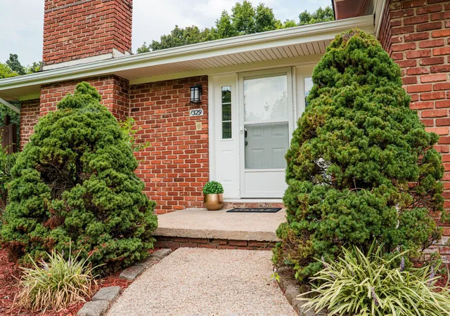Photo 1 of Single family home for sale at 1329 Cloverdale Dr, Hixson, TN 37343 | MLS# 3527960 | Listing updated on 2026-09-24