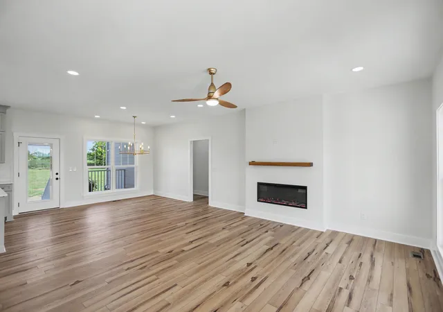 Photo 2 of Single family home for sale at 5131 Starks Road, Cross Plains, TN 37049 | MLS# 3528877 | Listing updated on 2026-09-17