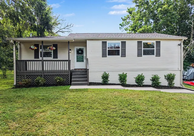 Photo 3 of Single family home for sale at 904 Mallow Dr, Madison, TN 37115 | MLS# 3528894 | Listing updated on 2026-09-16