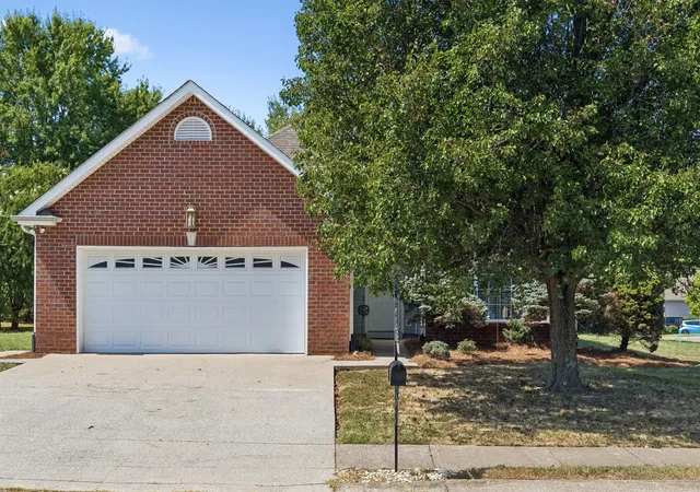 Photo 2 of Single family home for sale at 990 Chesire Way, Gallatin, TN 37066 | MLS# 3592132 | Listing updated on 2026-10-23