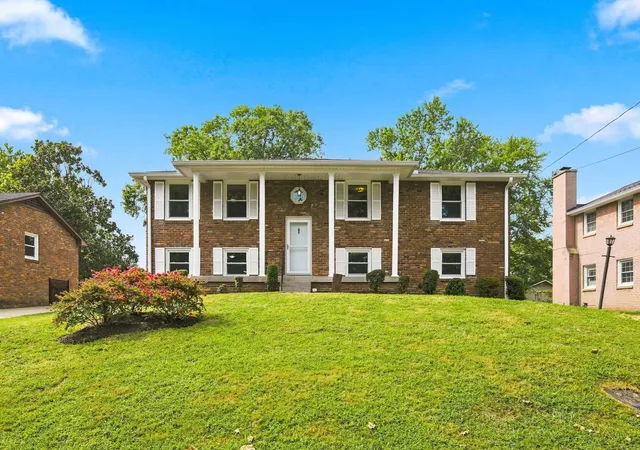 Photo 1 of Single family home for sale at 273 Richbriar Rd, Nashville, TN 37211 | MLS# 3530193 | Listing updated on 2026-09-16