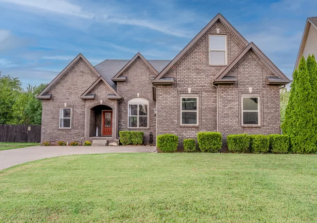 Photo 1 of Single family home for sale at 1329 Allmon Dr, Clarksville, TN 37042 | MLS# 3541290 | Listing updated on 2026-09-23