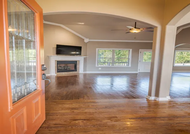 Photo 2 of Single family home for sale at 1329 Allmon Dr, Clarksville, TN 37042 | MLS# 3541290 | Listing updated on 2026-09-23