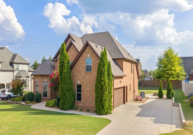 Photo 3 of Single family home for sale at 1848 Jose Way, Murfreesboro, TN 37130 | MLS# 3542492 | Listing updated on 2026-09-16