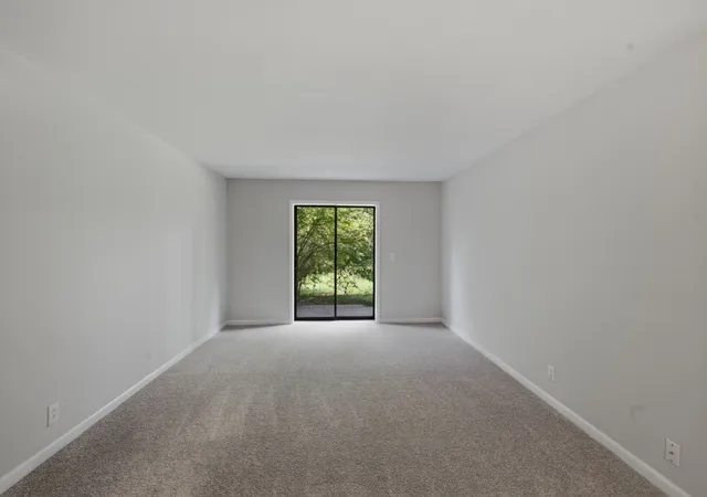 Photo 3 of Condo for sale at 555 N Dupont Ave #D82, Madison, TN 37115 | MLS# 3594173 | Listing updated on 2026-09-18