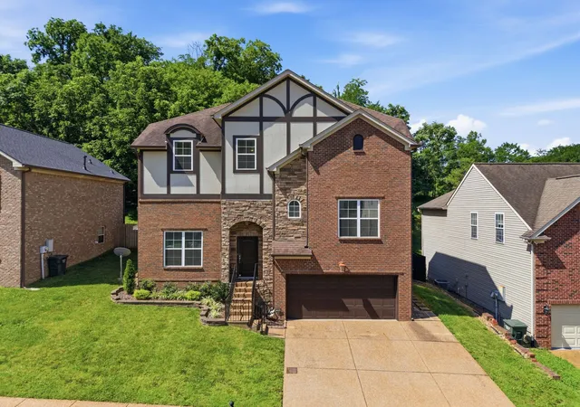 Photo 3 of Single family home for sale at 1736 Haleys Hope Ct, Nashville, TN 37209 | MLS# 3592091 | Listing updated on 2026-09-16