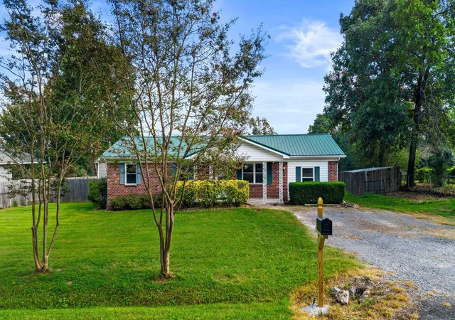 Photo 3 of Single family home for sale at 2044 Rolling Brk Dr Ne, Cleveland, TN 37323 | MLS# 3529393 | Listing updated on 2026-09-22