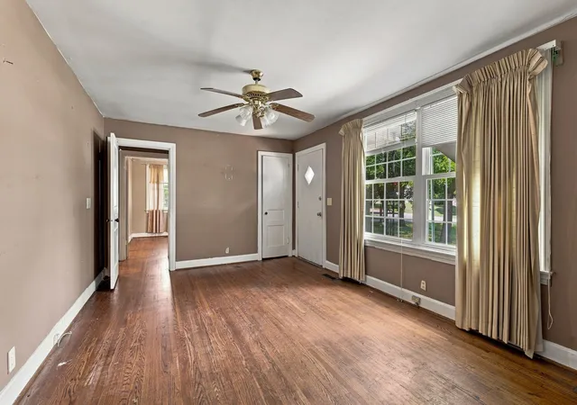 Photo 3 of Single family home for sale at 511 Brentlawn Dr, Nashville, TN 37220 | MLS# 3530866 | Listing updated on 2026-09-08