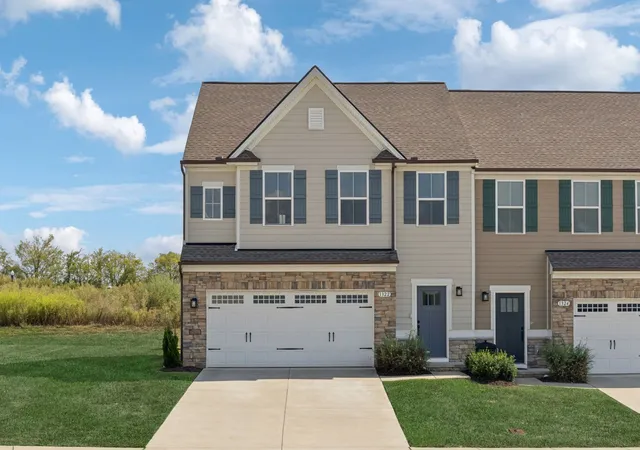 Photo 1 of Townhouse for sale at 1322 Crescent Ridge Dr, Gallatin, TN 37066 | MLS# 3529971 | Listing updated on 2026-09-18