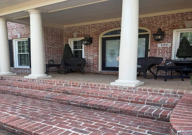 Photo 2 of Single family home for sale at 125 Cliffe Run, Franklin, TN 37067 | MLS# 3592361 | Listing updated on 2026-09-18