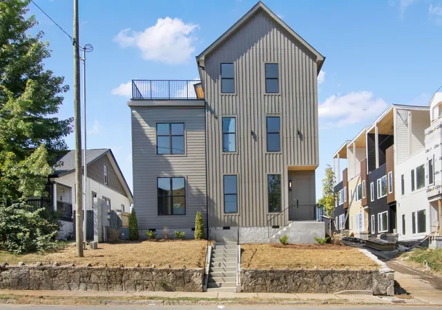 Photo 1 of Single family home for sale at 108a North 9th St, Nashville, TN 37206 | MLS# 3530071 | Listing updated on 2026-09-17