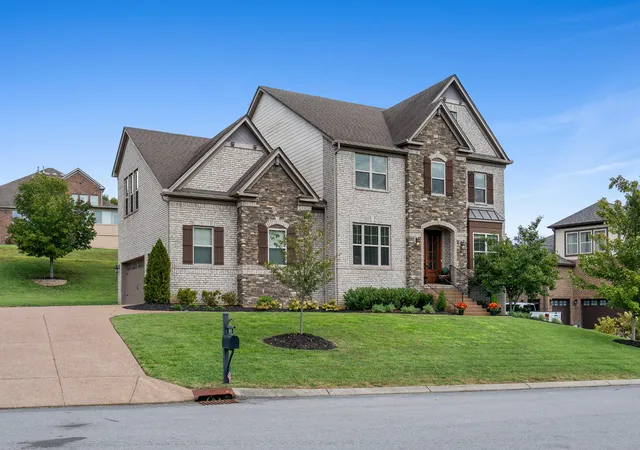 Photo 3 of Single family home for sale at 555 Great Angelica Way, Nolensville, TN 37135 | MLS# 3541347 | Listing updated on 2026-09-16