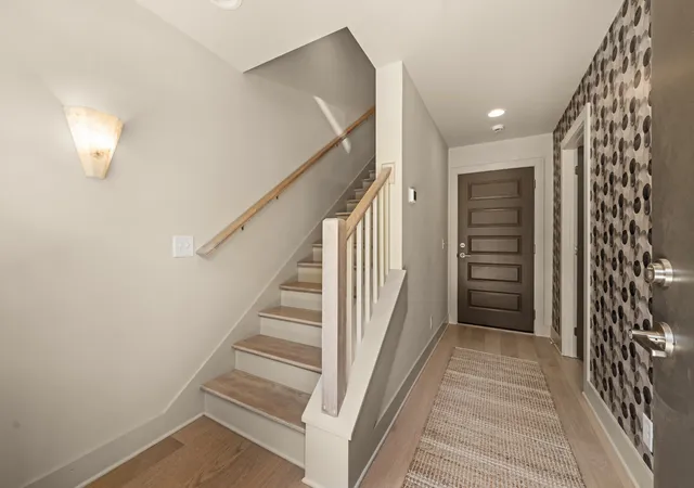 Photo 1 of Single family home for sale at 313 Edith Cir, Nashville, TN 37208 | MLS# 3531765 | Listing updated on 2026-09-16
