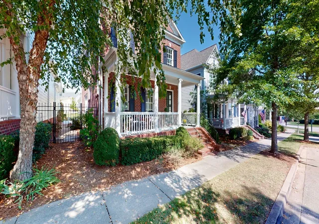 Photo 2 of Single family home for sale at 5008 Captain Freeman Pkwy, Franklin, TN 37064 | MLS# 3542388 | Listing updated on 2026-09-29