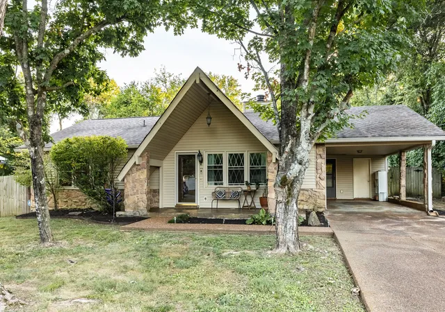 Photo 1 of Single family home for sale at 309 Slayton Dr, Madison, TN 37115 | MLS# 3547707 | Listing updated on 2026-09-18