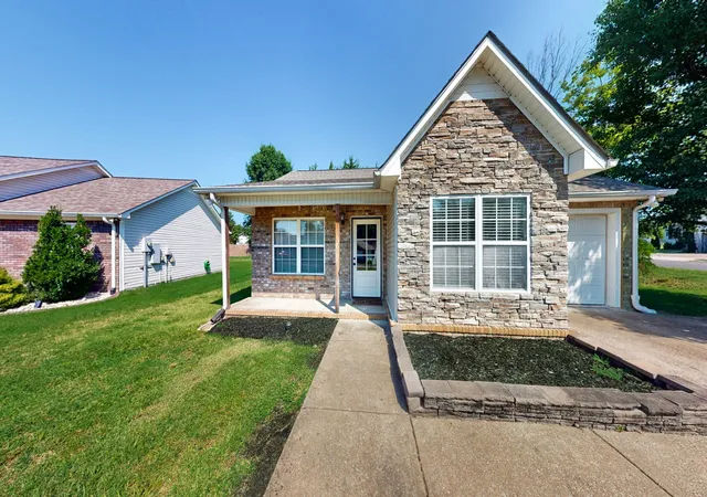 Photo 3 of Single family home for sale at 2027 Golden Ct, Spring Hill, TN 37174 | MLS# 3540306 | Listing updated on 2026-09-18