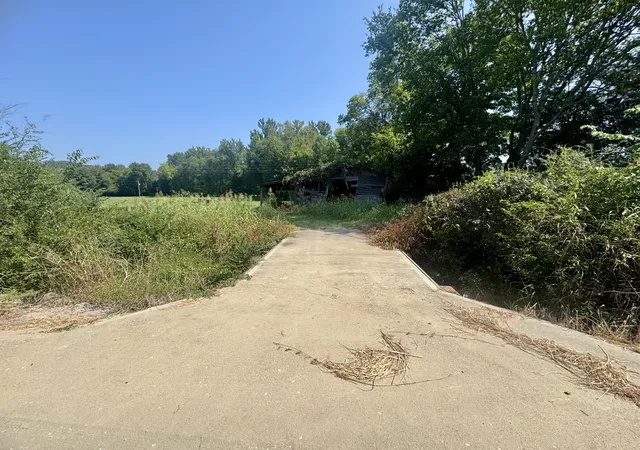 Photo 3 of Land for sale at 7581 Highway 438 W, Linden, TN 37096 | MLS# 3541919 | Listing updated on 2026-09-16