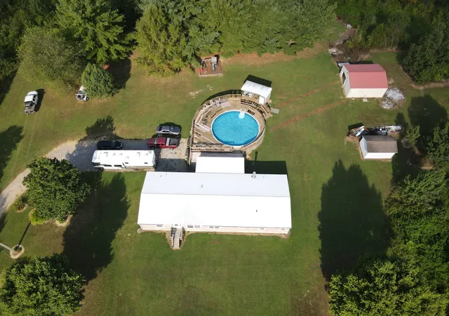 Photo 2 of Manufactured home for sale at 778 Parkhurst Rd, Mc Minnville, TN 37110 | MLS# 3541013 | Listing updated on 2026-09-18