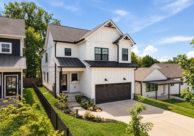Photo 3 of Single family home for sale at 613 Westboro Dr, Nashville, TN 37209 | MLS# 3542444 | Listing updated on 2026-09-16