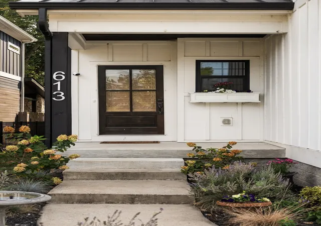 Photo 3 of Single family home for sale at 613 Westboro Dr, Nashville, TN 37209 | MLS# 3542444 | Listing updated on 2026-09-16