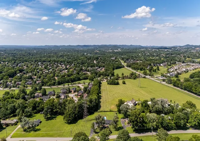 Photo 66 of Single family home for sale at 2208 Bowman Rd, Franklin, TN 37064 | MLS# 3541456 | Listing updated on 2026-09-08