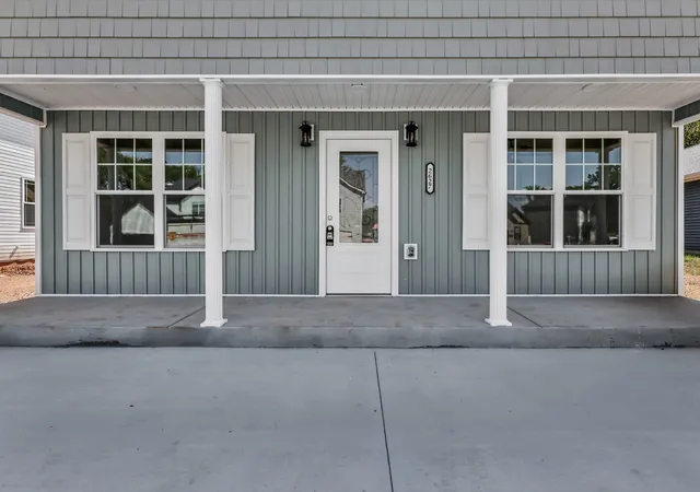 Photo 4 of Single family home for sale at 2627 Scott Dr, Clarksville, TN 37042 | MLS# 3541964 | Listing updated on 2026-09-17