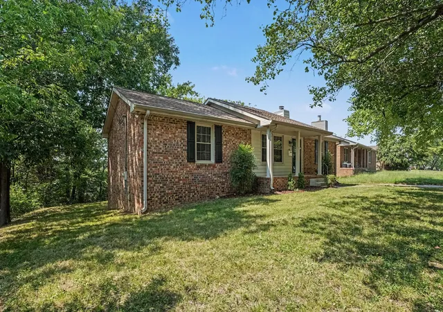Photo 3 of Single family home for sale at 852 Fitzpatrick Rd, Nashville, TN 37214 | MLS# 3542461 | Listing updated on 2026-09-17