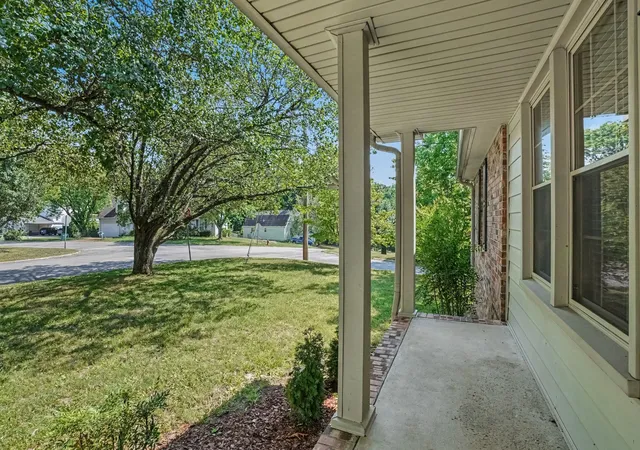 Photo 3 of Single family home for sale at 852 Fitzpatrick Rd, Nashville, TN 37214 | MLS# 3542461 | Listing updated on 2026-09-17