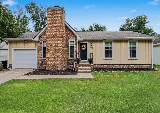 Photo 1 of Single family home for sale at 1918 Redbud Ct, Franklin, TN 37064 | MLS# 3542483 | Listing updated on 2026-10-26