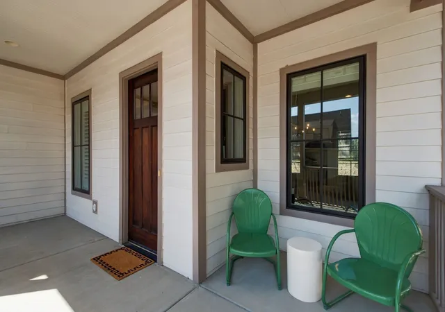 Photo 2 of Townhouse for sale at 824b Horner Ave, Nashville, TN 37204 | MLS# 3592635 | Listing updated on 2026-09-17