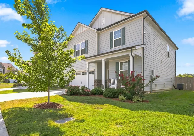 Photo 3 of Single family home for sale at 303 Ellis Ln Nw, Lebanon, TN 37087 | MLS# 3544456 | Listing updated on 2026-09-18