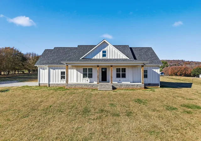 Photo 1 of Single family home for sale at 84 Tonys Ln, Mc Minnville, TN 37110 | MLS# 3543185 | Listing updated on 2026-09-08