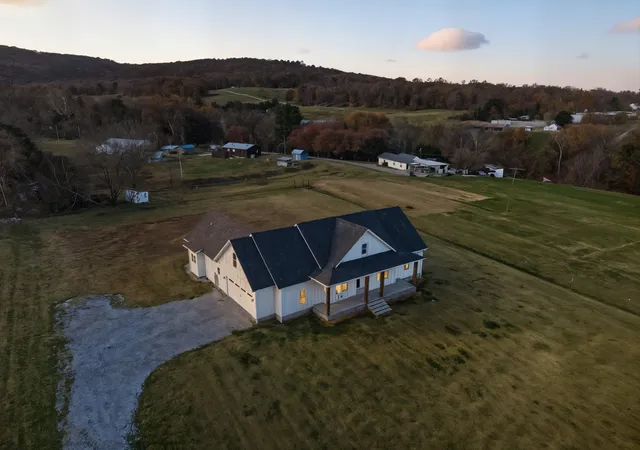 Photo 55 of Single family home for sale at 84 Tonys Ln, Mc Minnville, TN 37110 | MLS# 3543185 | Listing updated on 2026-09-08